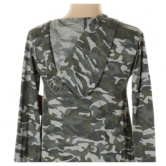 NWOT R&R Surplus Pullover Camo Hoodie w Thumbholes - Picture 3 of 3